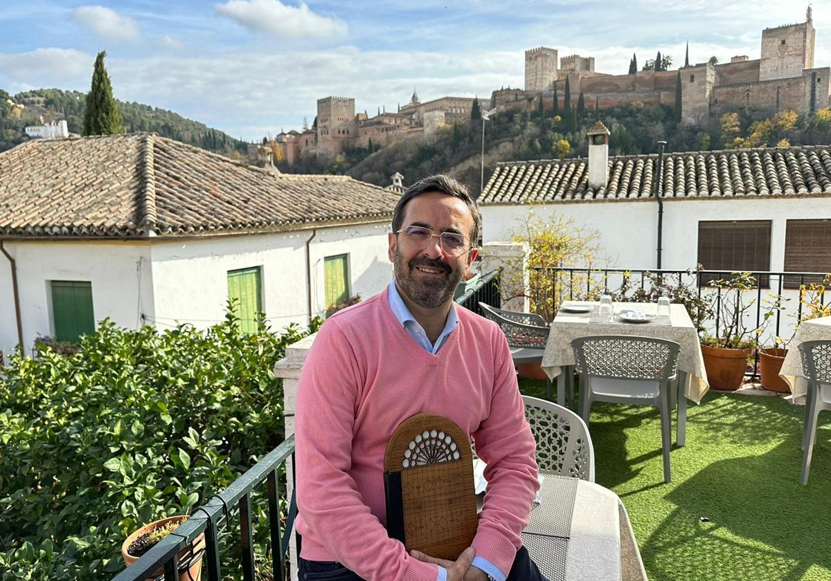 Jesús Pernía en su restaurante de Granada.