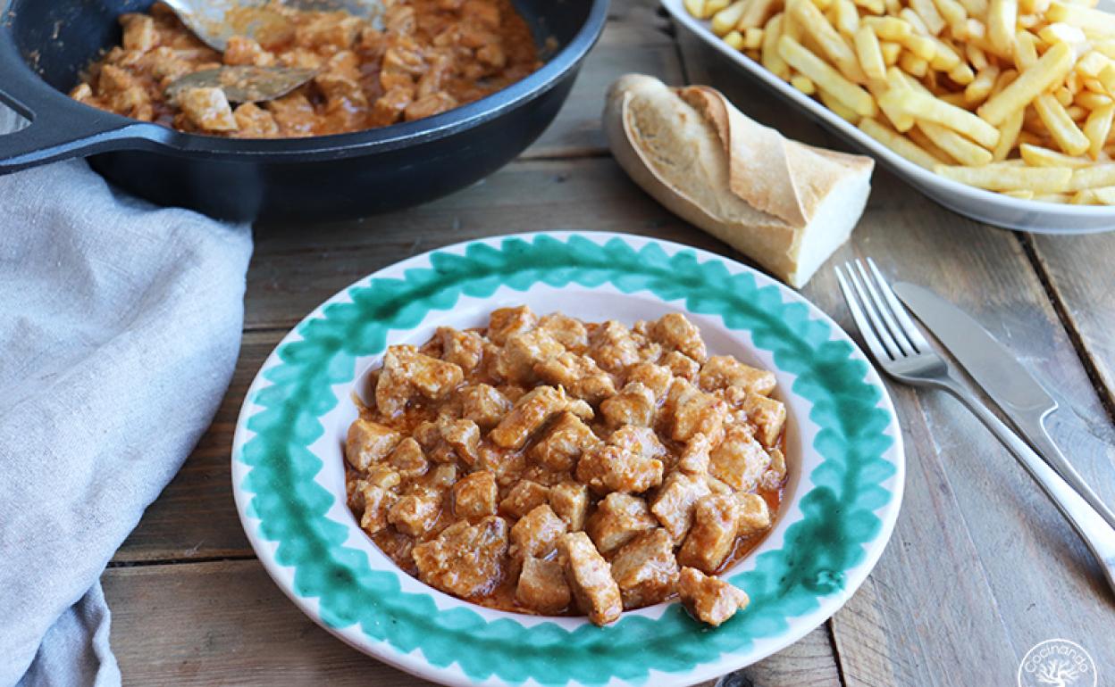 Receta de carne de cerdo (o conejo) al ajillo con pimiento