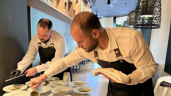 De trufas, vaca Pajuna, centenarios y cócteles