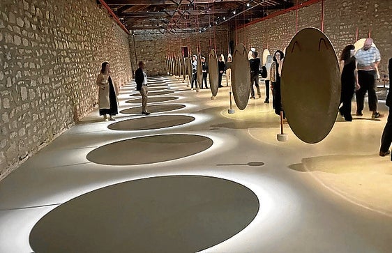 Vista de la exposición en CVNE.