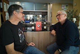 José Francisco Alonso habla en Ruta del Azafrán sobre el proceso de cocina de la novela.