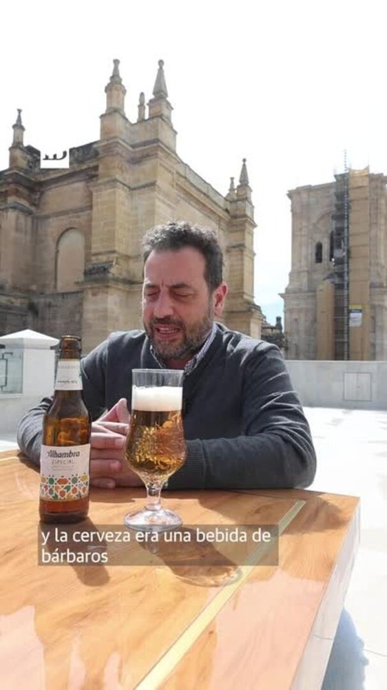 Una Alhambra con Daniel Castro en la terraza del futuro Hotel Claridge