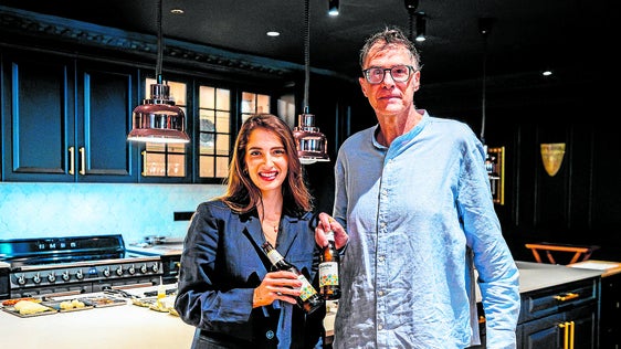 «Llegué a Granada por amor y me quedo por todo lo que me regala»