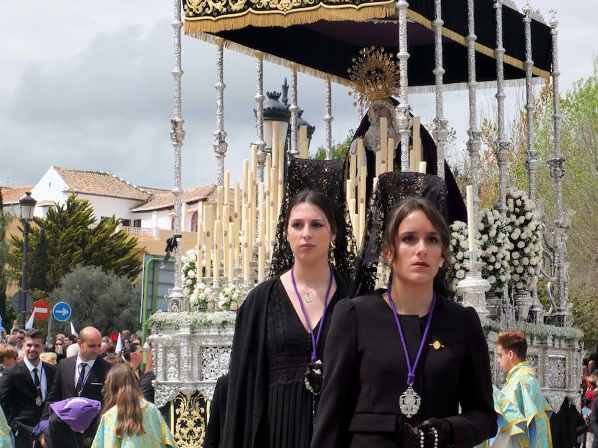 La Hermandad del Cristo de la Luz realizó la procesión del silencio en la medianoche del Viernes Santo. Por la mañana sus dos pasos salieron a la calle.