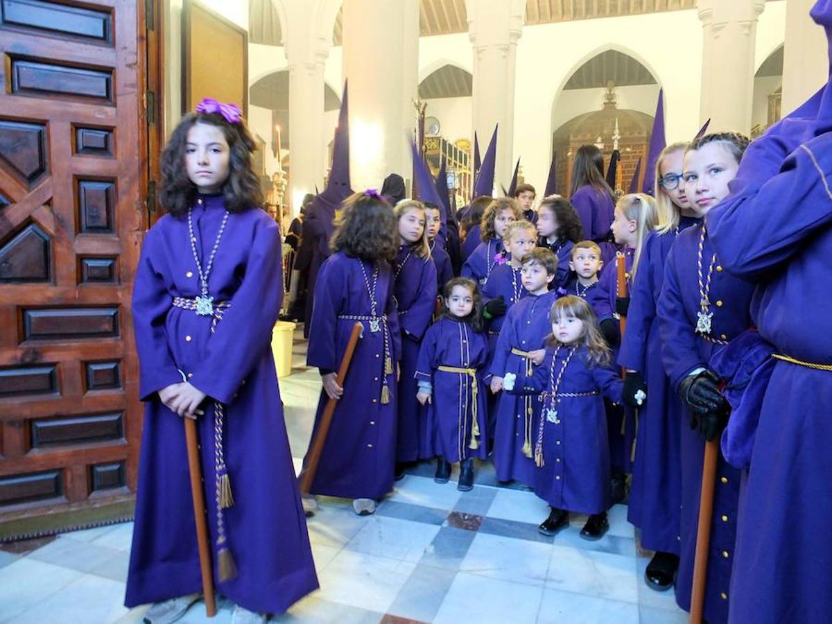 La hermandad del Nazareno mantuvo el acto de imposición de las llaves a la imagen de Jesús Nazareno, pese a que recientemente la clausura haya cerrado sus puertas. La persona encargada de subir a la peana para poner las llaves del convento en las manos del Nazareno fue Francisco Gabarrón Navarro