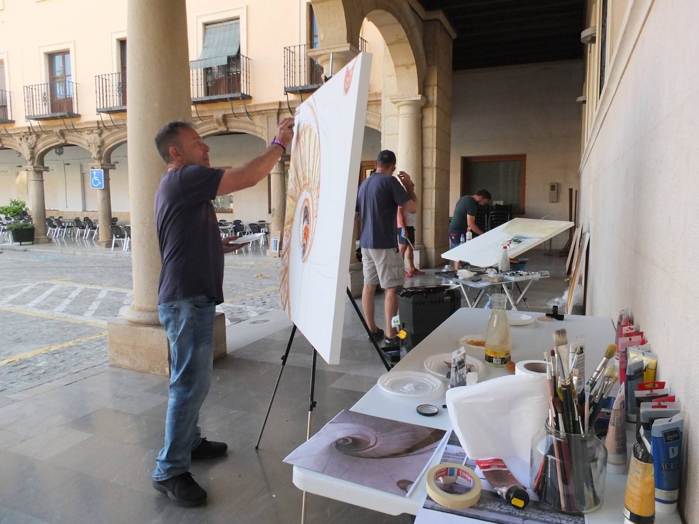 Guadix posa en una nueva edición del Certamen de Pintura Rápida