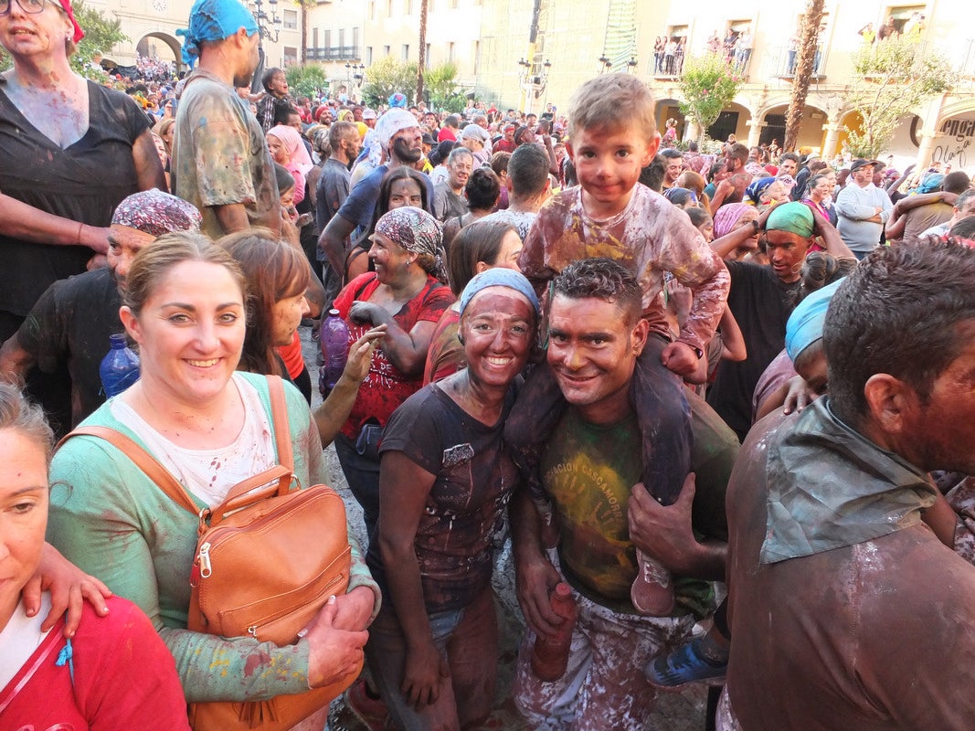Fotos: Guadix brinda un multitudinario y festivo reproche al Cascamorras Antonio Vera