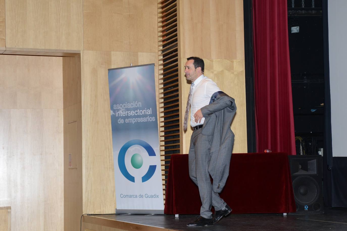 Entrega de los premios de la gala de la Asociación Intersectorial. 