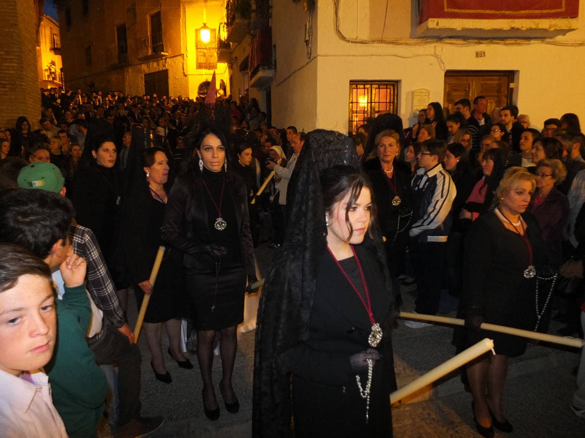 Cientos de personas en las calles de Guadix para vivir el Martes Santo de años anteriores