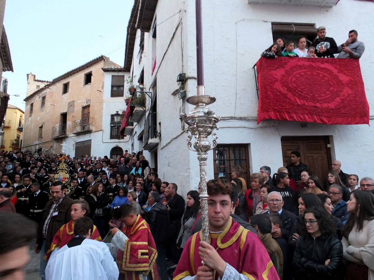 Cientos de personas en las calles de Guadix para vivir el Martes Santo de años anteriores