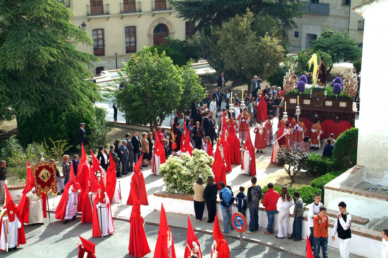 Este año se podrá ver a las hermandades procesionar por las calles por el coronavirus 