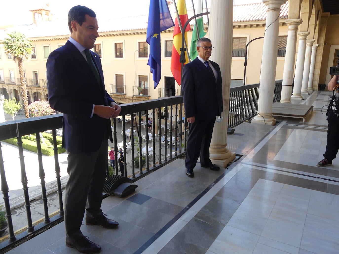 El presidente andaluz ha tendido visita este jueves a la localidad accitana