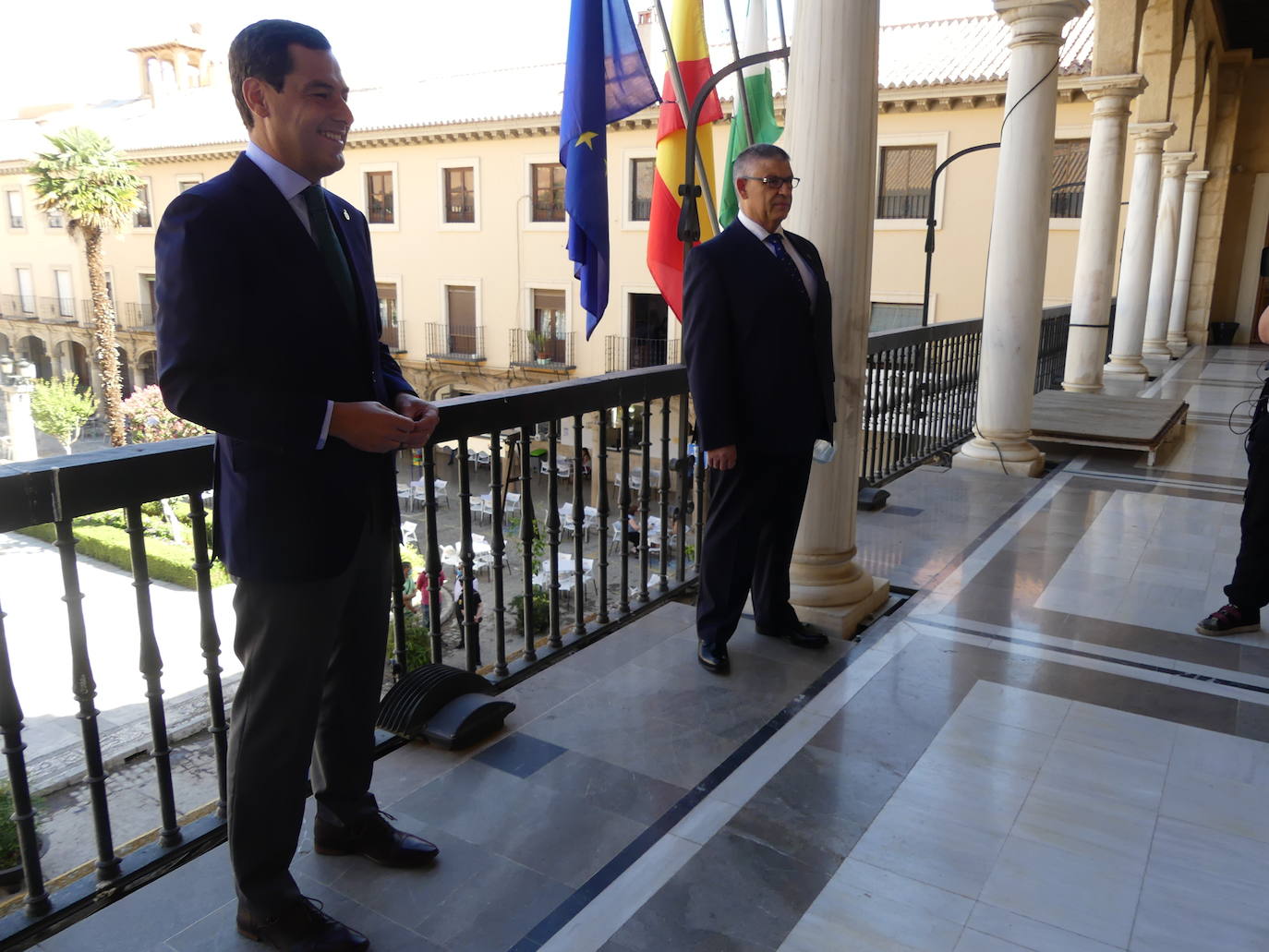 El presidente andaluz ha tendido visita este jueves a la localidad accitana