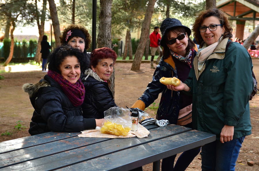 El municipio mantiene la tradición de la merienda festiva para celebrar San Marcos