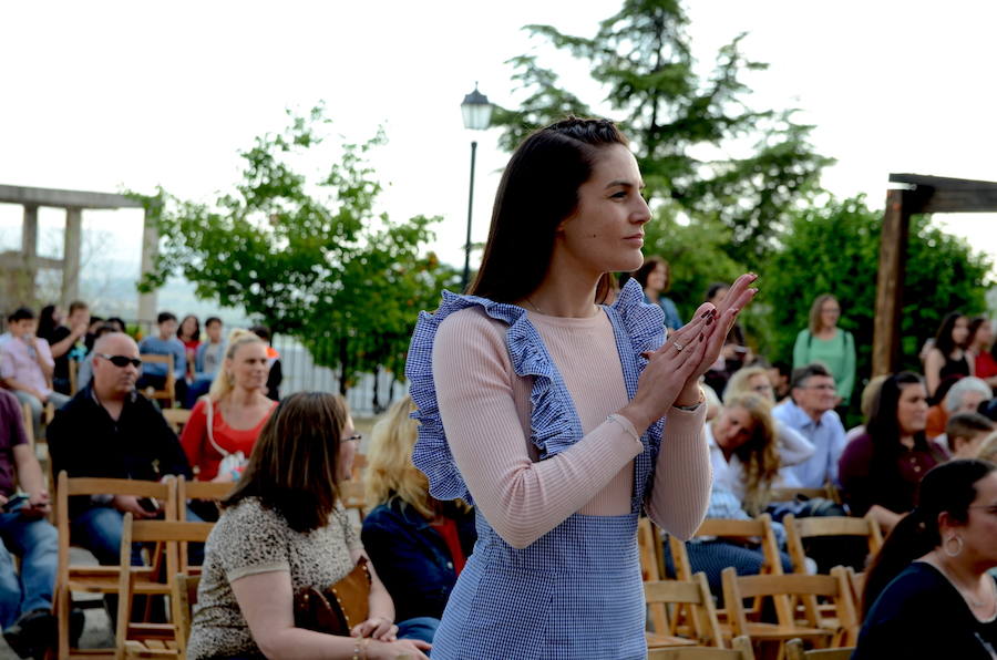 Ambiente del Día de la Cruz en el municipio el 3 de mayo de 2019