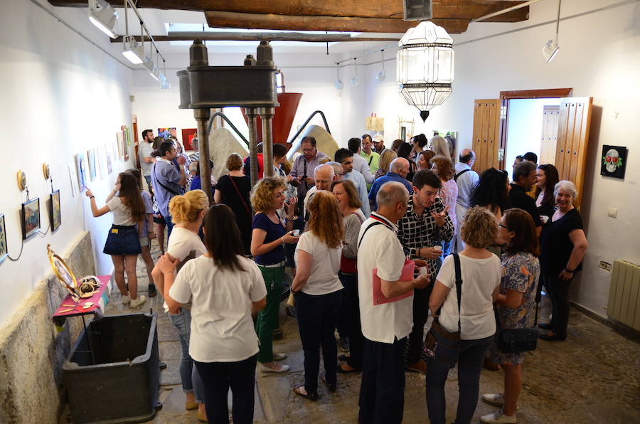 Exposición 2019 del Taller de Pintura de Huétor Vega, en la sala El Molino del Carmen de San Rafael