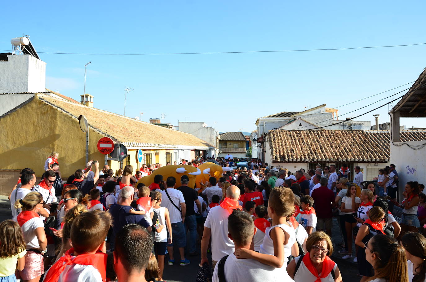 Los vecinos se volcaron en la gran novedad de las fiestas patronales de San Roque este año.