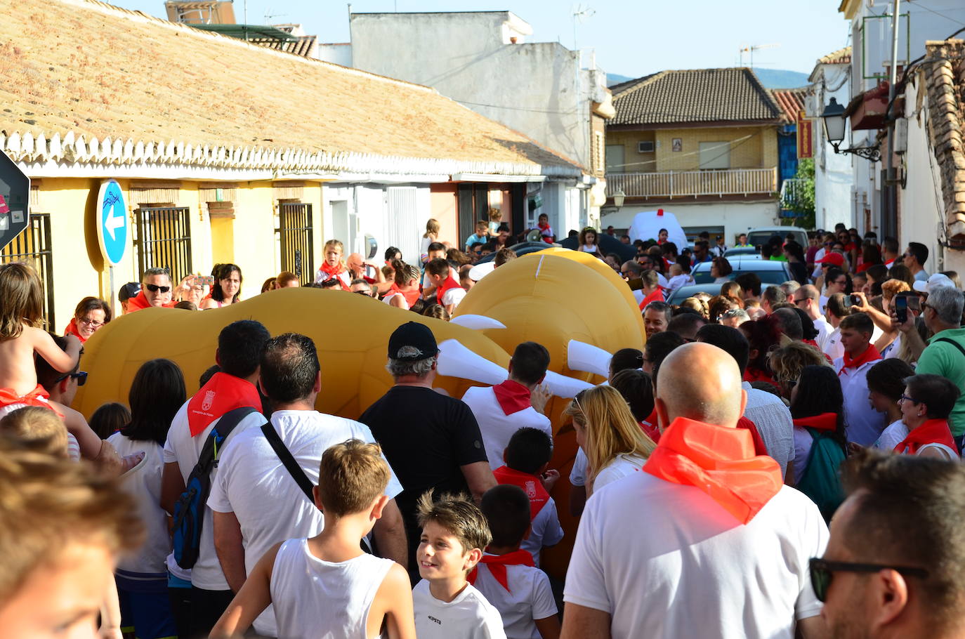 Los vecinos se volcaron en la gran novedad de las fiestas patronales de San Roque este año.