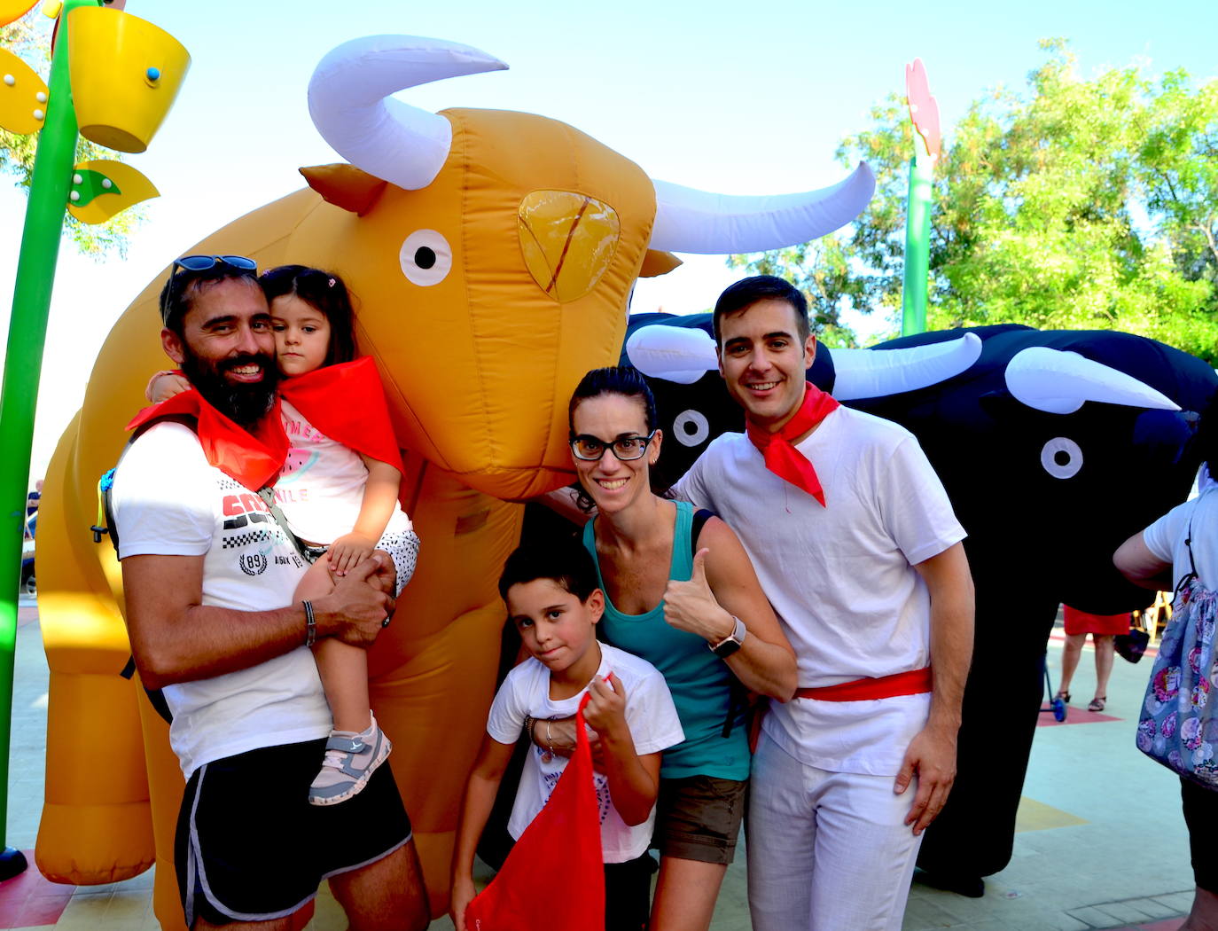 Los vecinos se volcaron en la gran novedad de las fiestas patronales de San Roque este año.