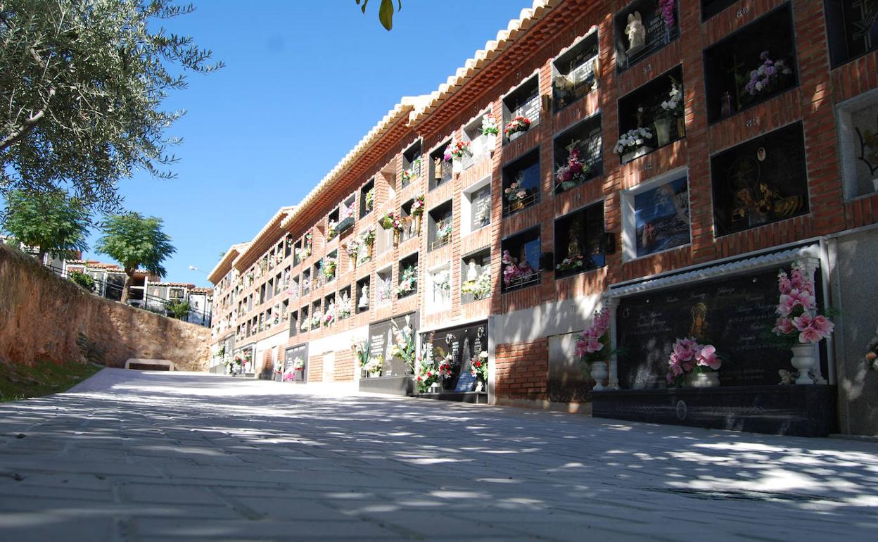 Cementerio Virgen del Rosario de Huétor Vega.