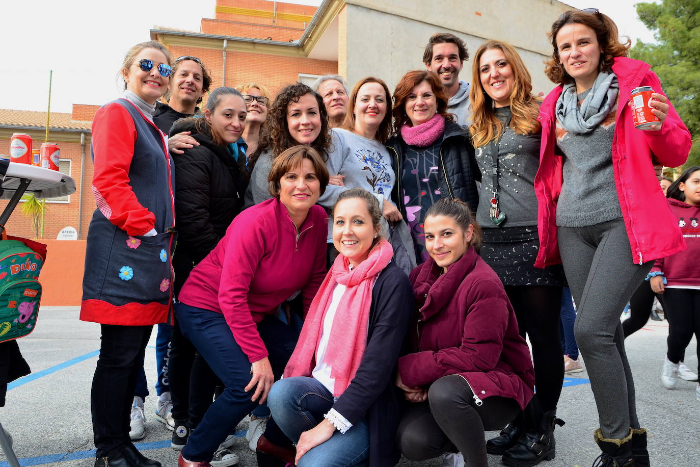 Fotos: La paella navideña del colegio Nuestra Señora de las Angustias de Huétor