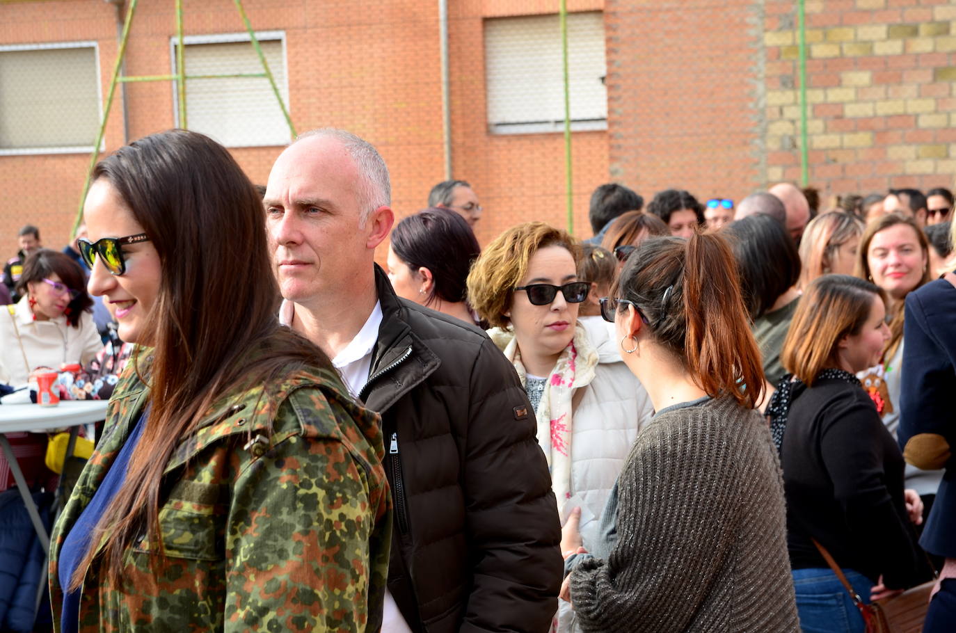 Fotos: La paella navideña del colegio Nuestra Señora de las Angustias de Huétor