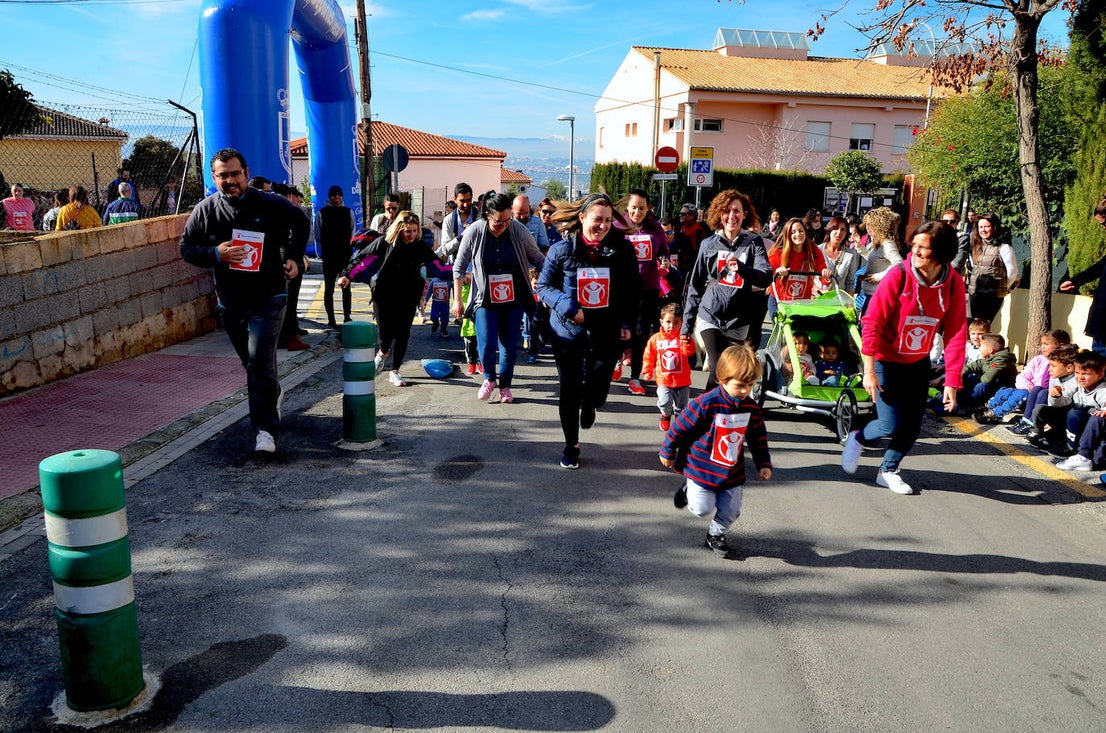 Fotos: Día de la Paz en el Mariana Pineda de Huétor Vega