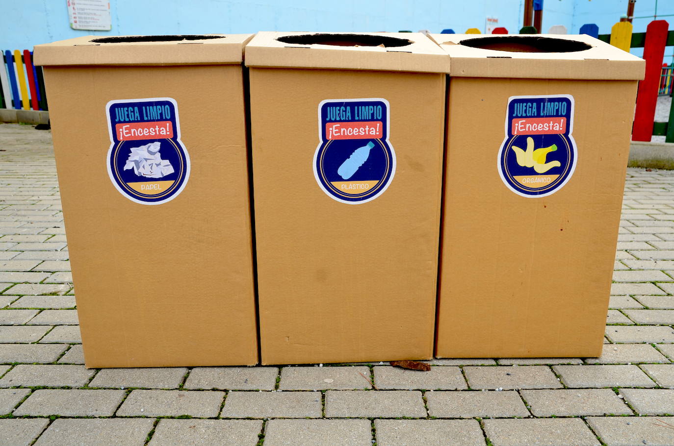 Fotos: Las mascotas de Huétor Vega dan el salto por un muicipio más limpio