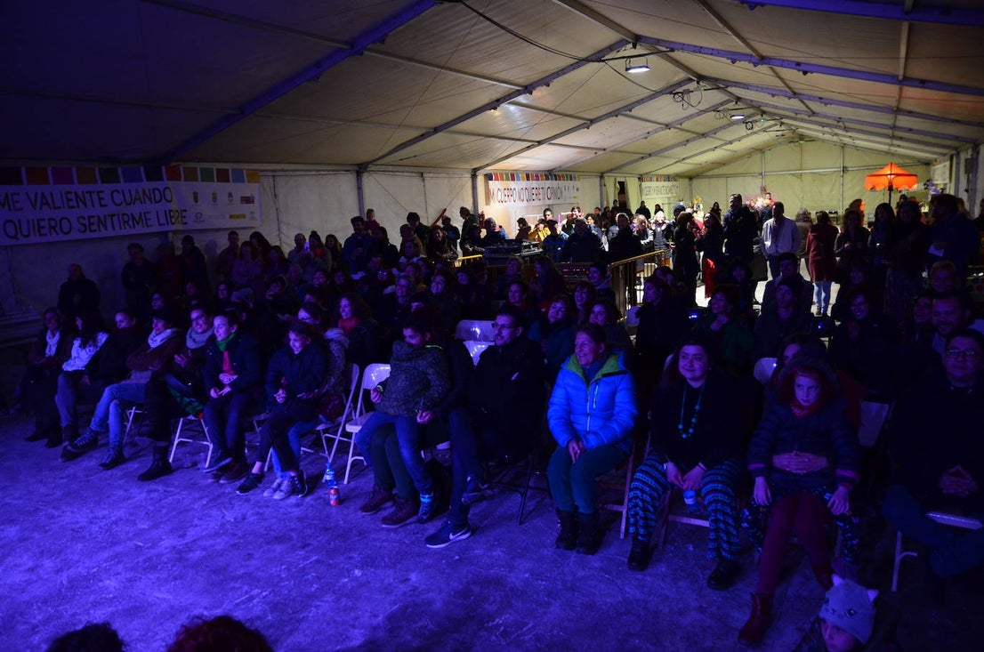 Fotos: La 'Noche en Morado' de Monachil, Huétor y Cájar