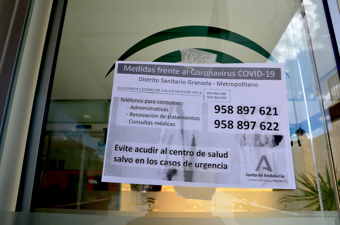 Fotos: Los parques de Huétor Vega, cerrados por la pandemia