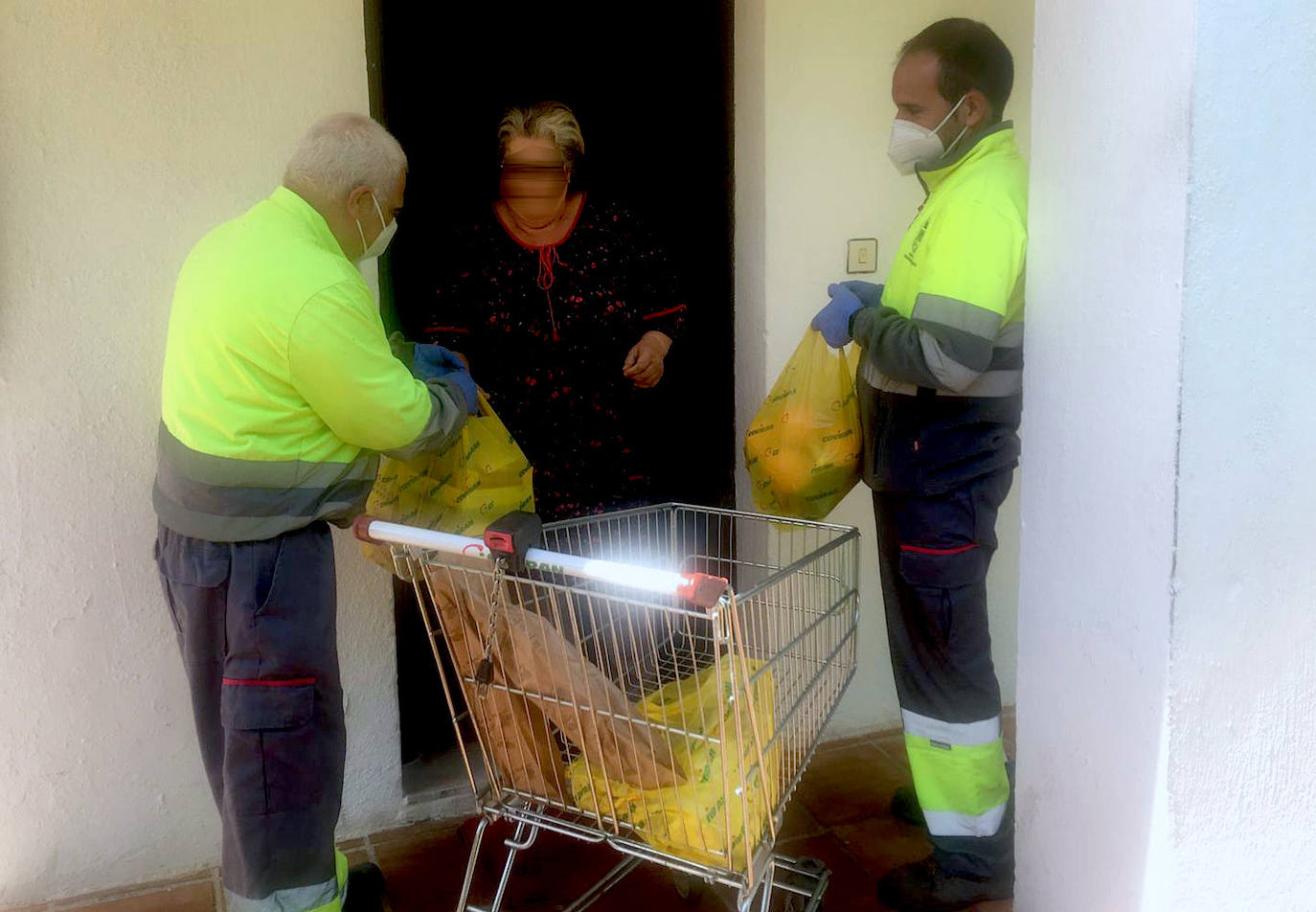 Fotos: El área de Mantenimiento, activa en Huétor Vega