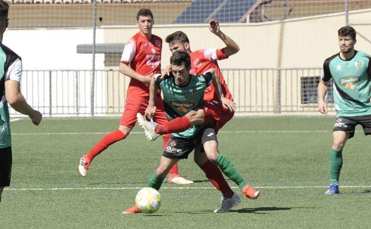 El Huétor Vega no seguirá siendo filial del Granada. 