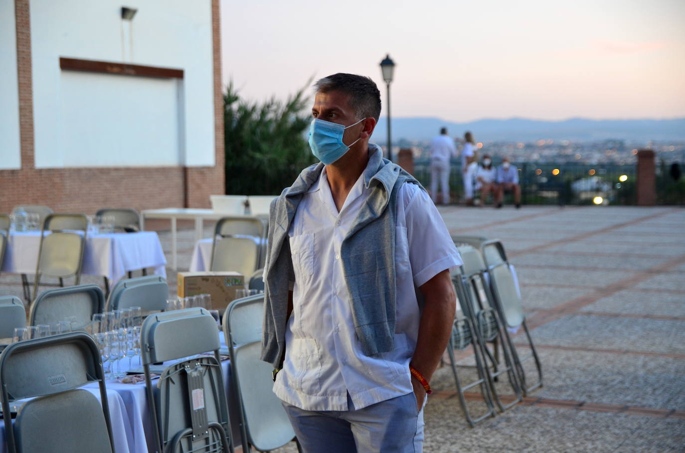 Fotos: Velada de blanco en Huétor