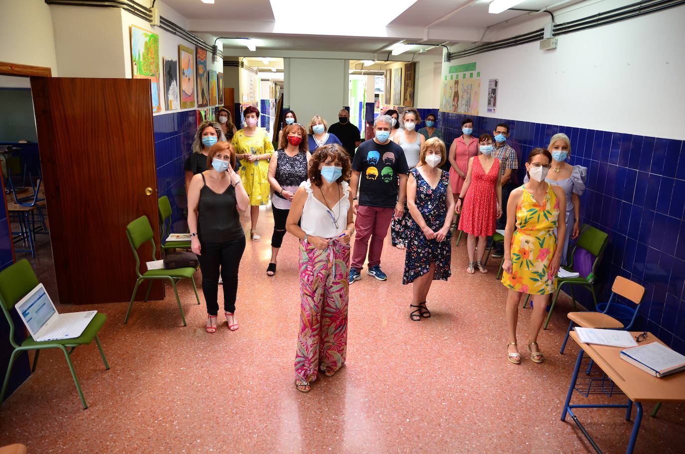 Fotos: Los centros educativos de Huétor Vega celebran el claustro del profesorado