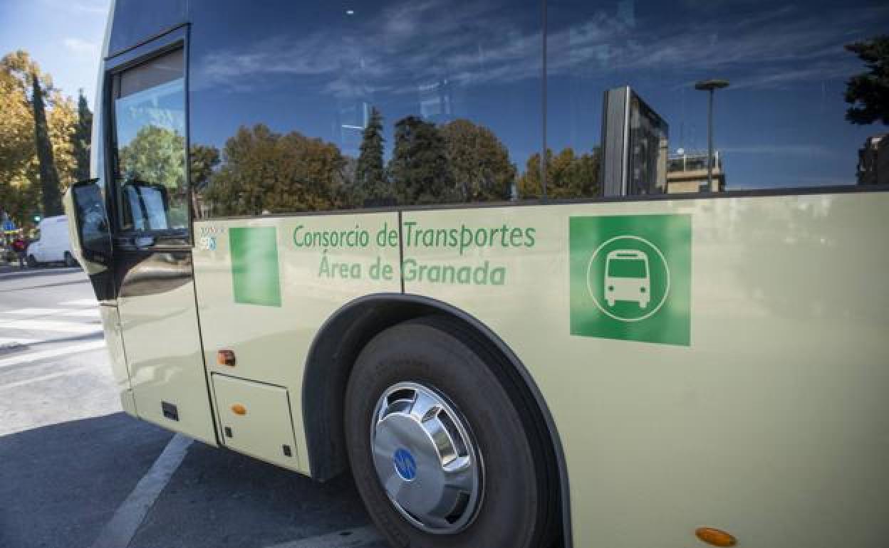 El Consorcio de Transportes aumenta la frecuencia de las líneas que pasan por Huétor Vega