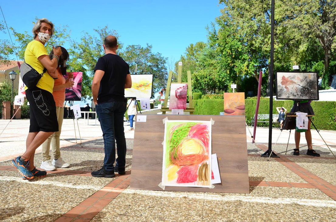 Fotos: Concurso de pintura rápida abstracta en Huétor Vega