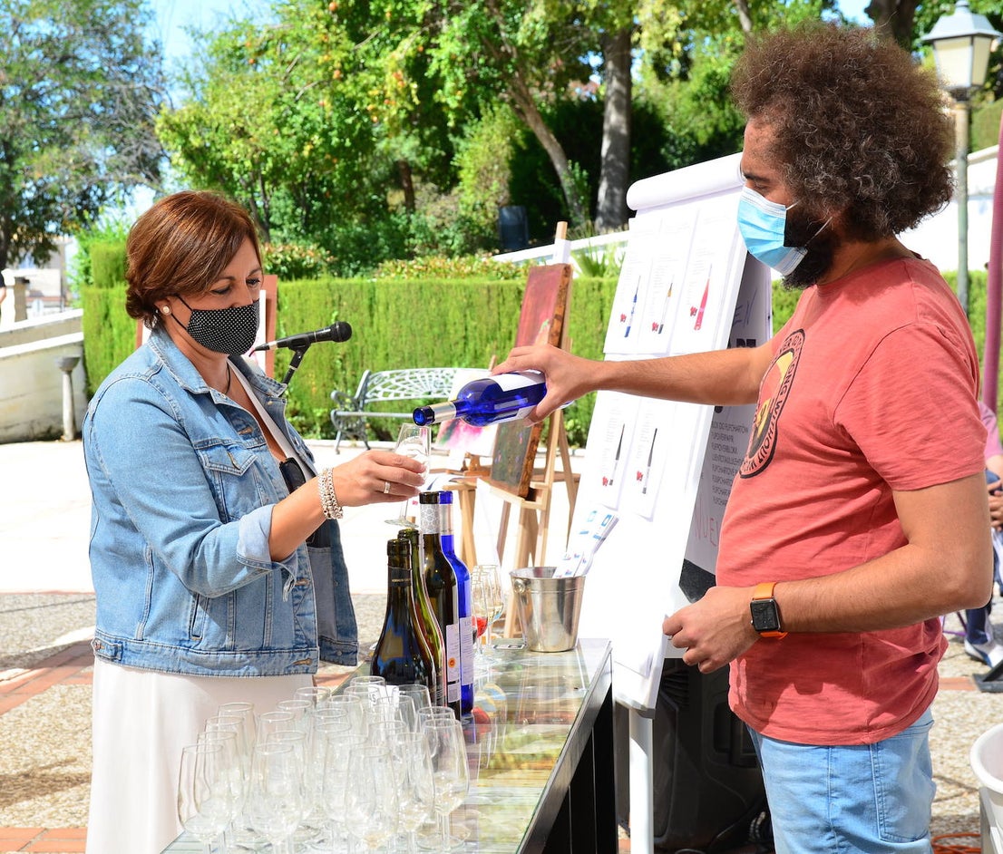 Fotos: Concurso de pintura rápida abstracta en Huétor Vega