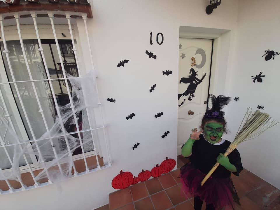 Fotos: Halloween desde casa en Huétor Vega