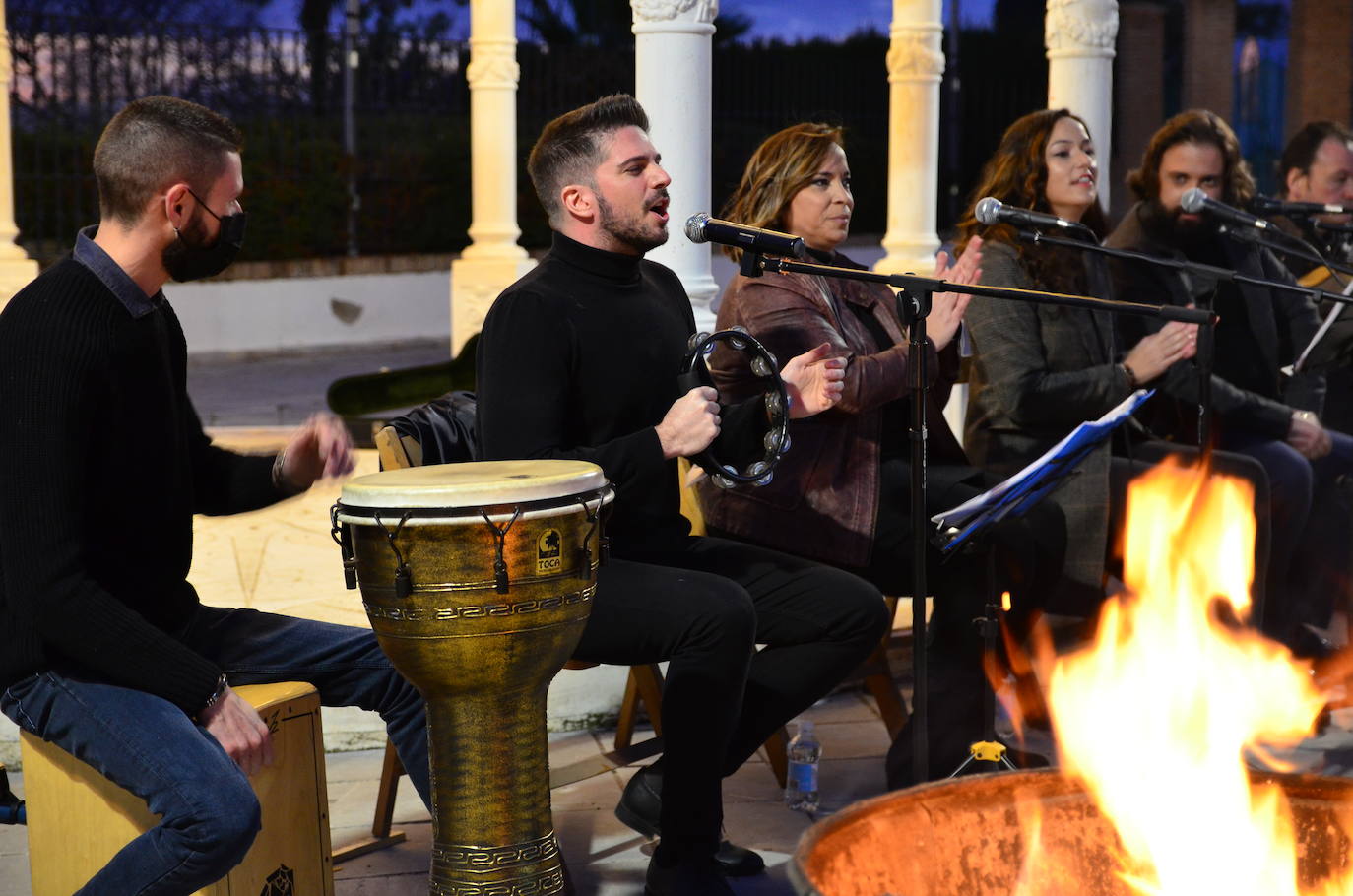Fotos: Zambomba flamenca en Huétor Vega
