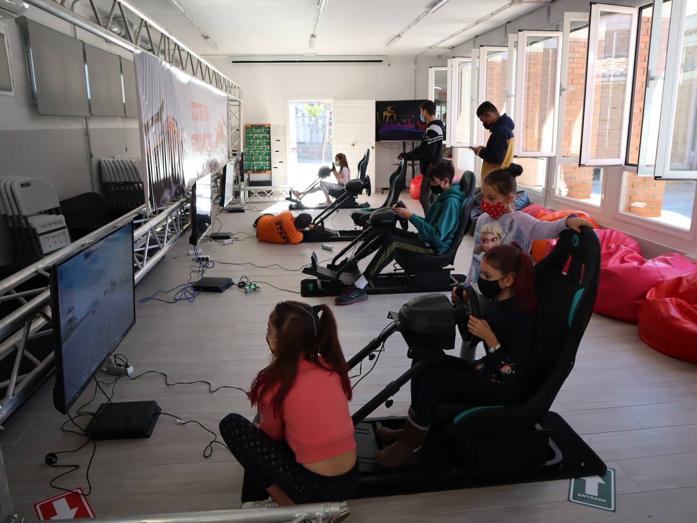 Fotos: Navidad 2020 en el Espacio Joven de Huétor Vega