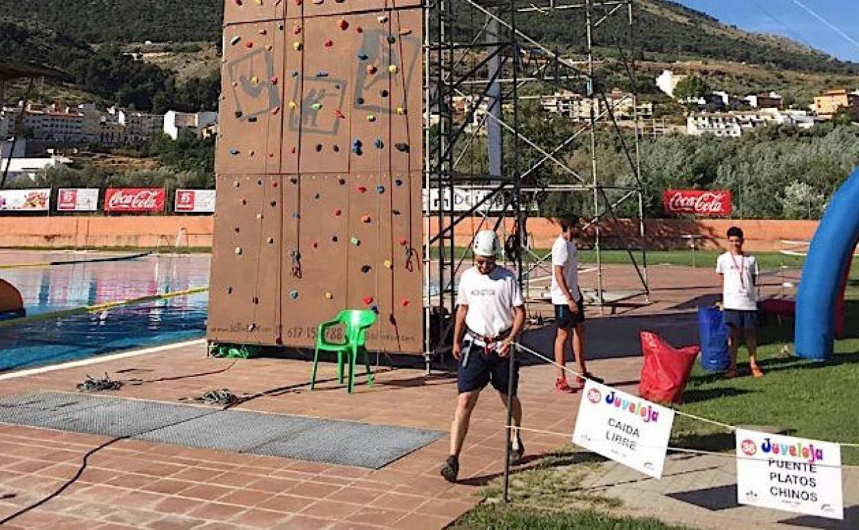 Curso de monitor de actividades en el tiempo libre, financiado al 80% por el Ayuntamiento de Huétor