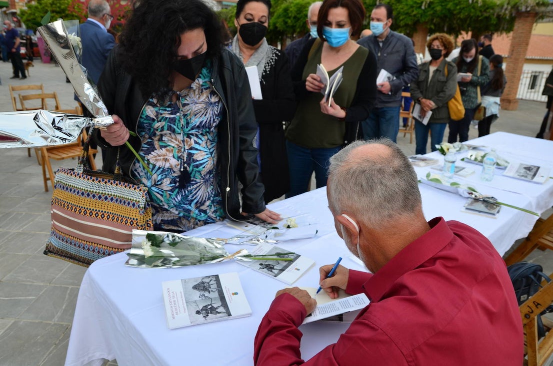 Presentación del libro ‘Moriscos expulsados de Huétor Vega y otros lugares’.