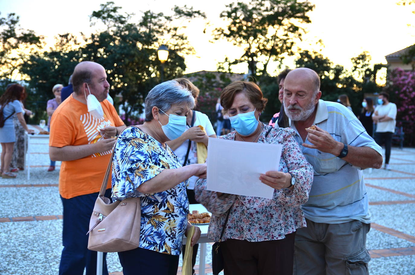 Fotos: Inauguración de la muestra ‘Linajes de Huétor Vega’