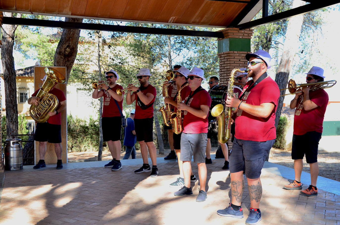 Fotos: Churros, chocolate y charanga en Huétor Vega
