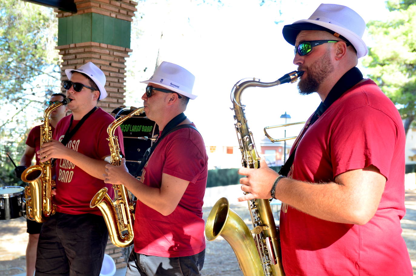 Fotos: Churros, chocolate y charanga en Huétor Vega