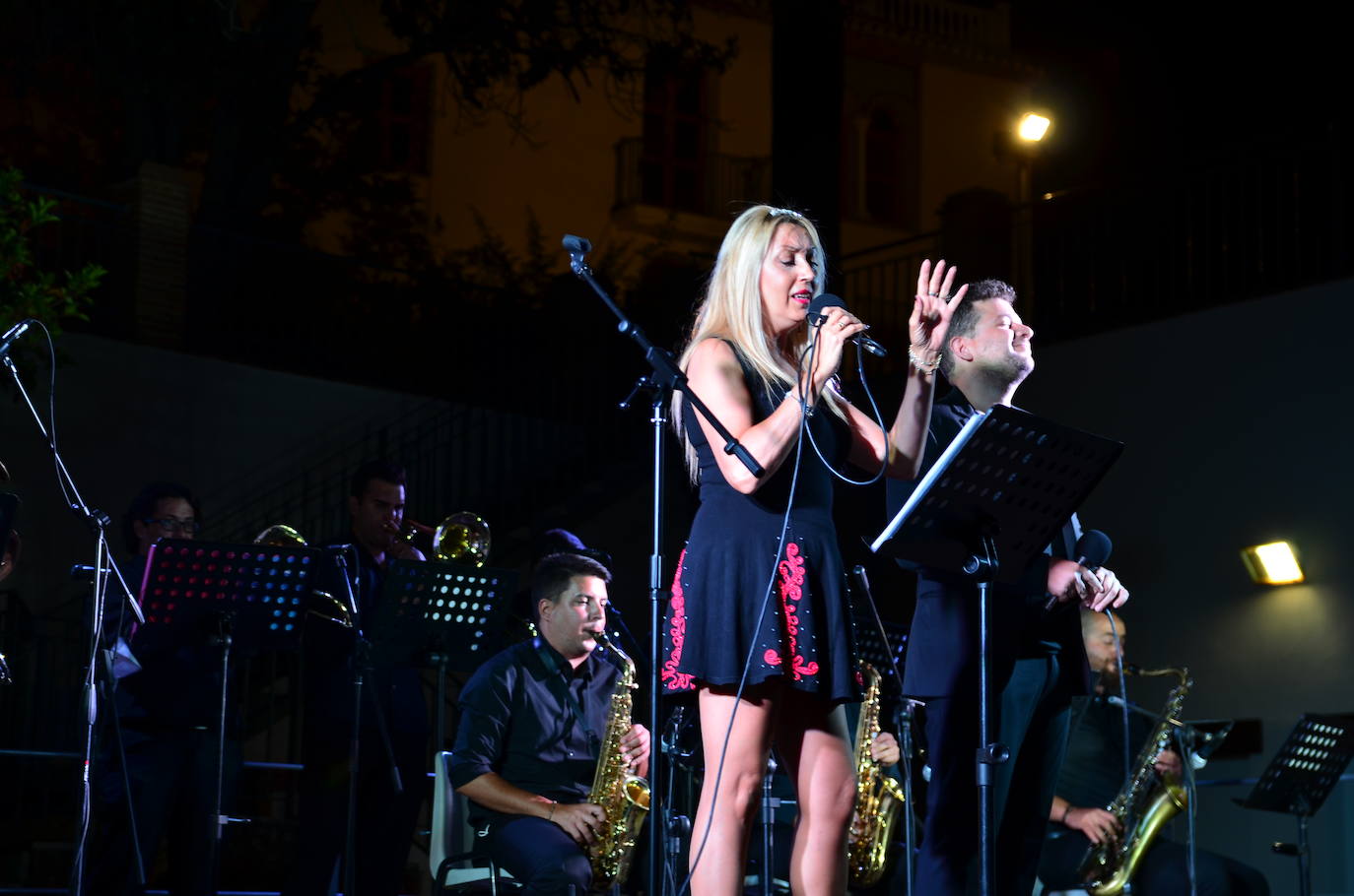 Fotos: Huétor Vega: presentación de San Roque 2021