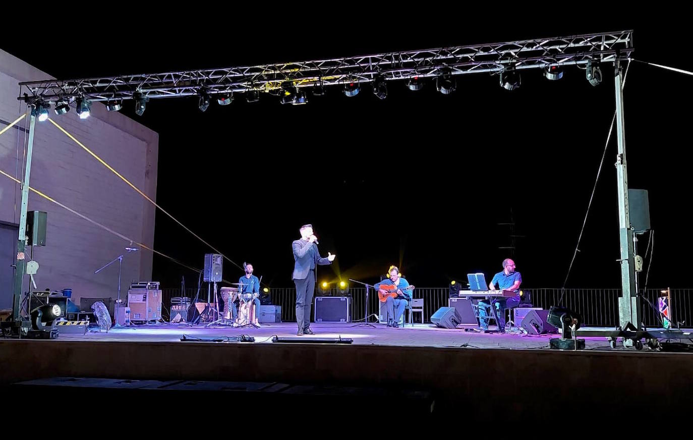 Espectáculo ‘Huétor Vega se va de copla’.