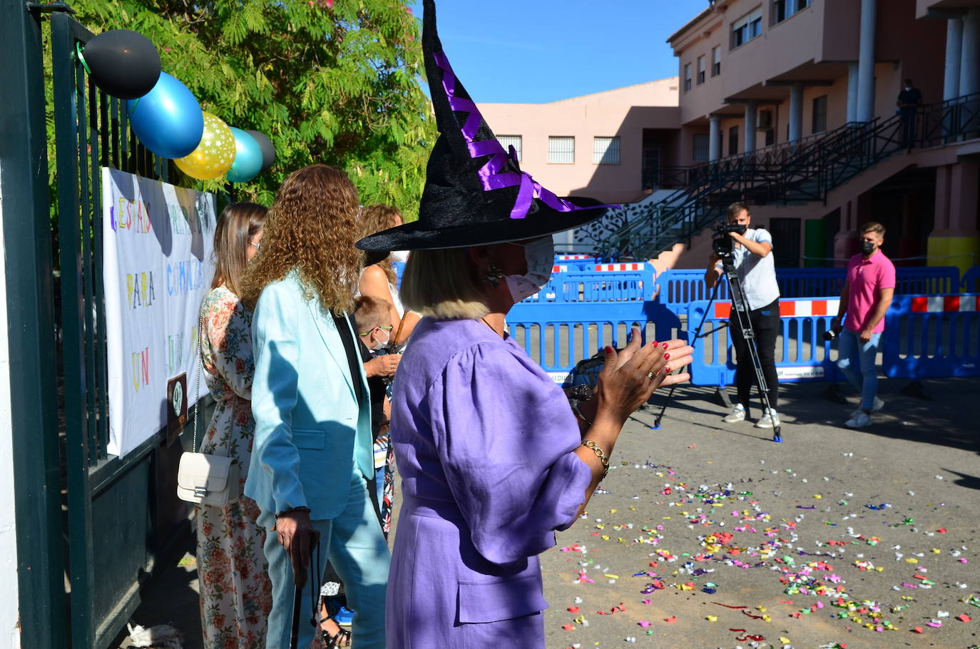 Fotos: La delegada de Educación asiste a la vuelta al 'cole' en Huétor Vega
