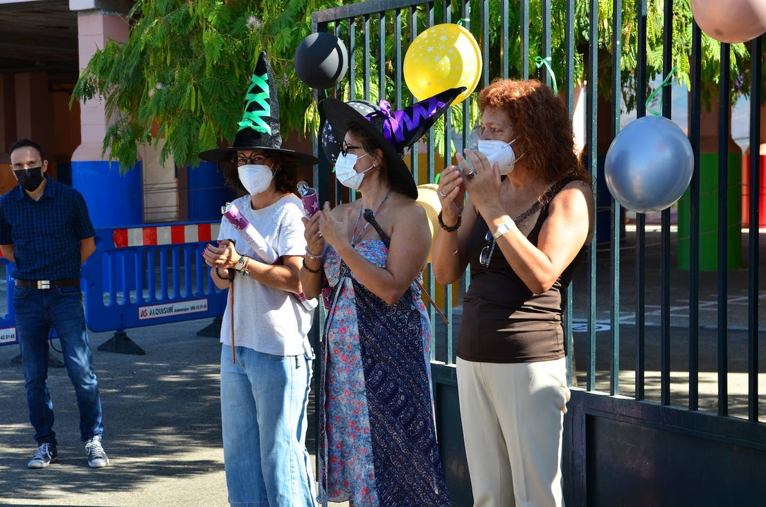 Fotos: La delegada de Educación asiste a la vuelta al 'cole' en Huétor Vega
