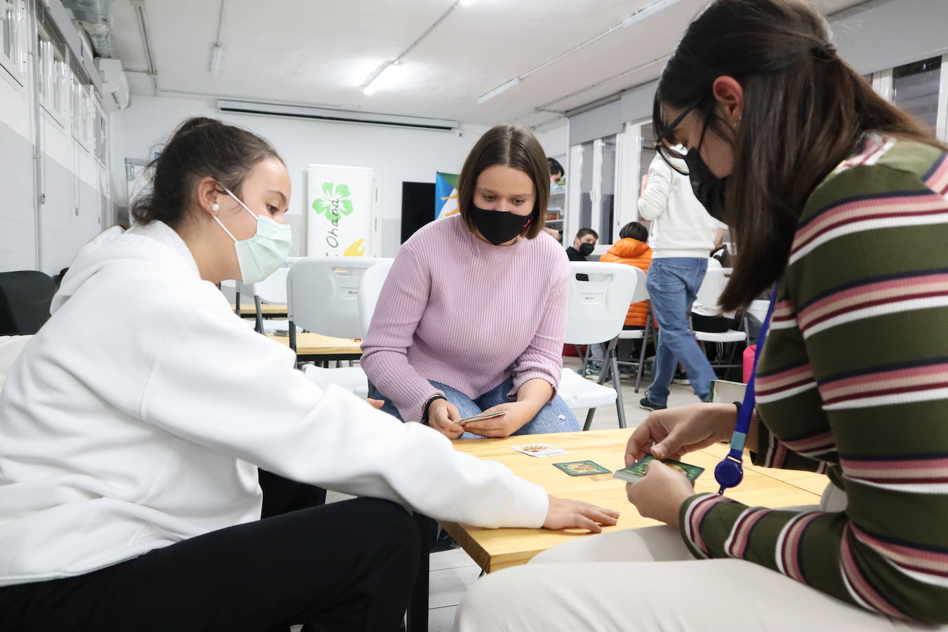 Fotos: Juegos 'sin cobertura' en el Espacio Joven de Huétor